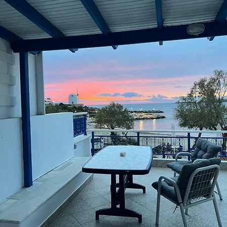 Stelios' Beachfront Retreat Parikia  Exterior photo